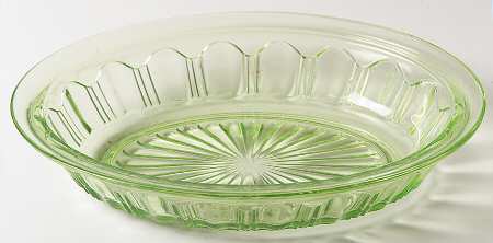 Colonial Green 10" Oval Bowl