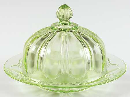 Colonial Green Round Covered Butter