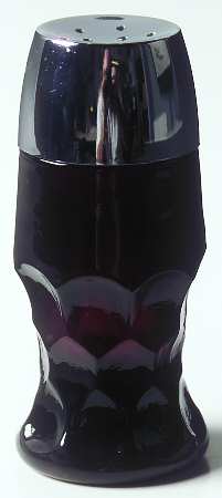 Georgian Ruby Shaker & Plastic Lid