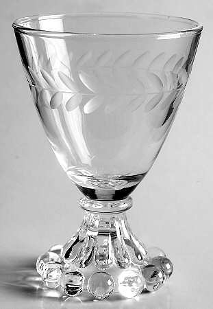 Laurel (Gray Cut) Footed Cocktail