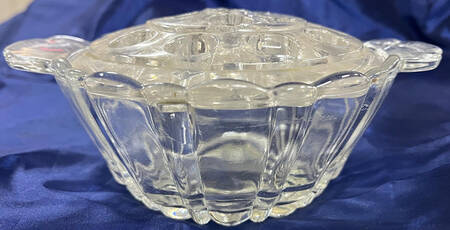 Old Cafe Clear Floral Bowl with Clear Flower Frog