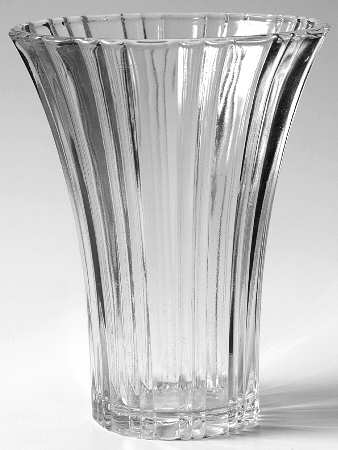 Old Cafe Clear 7" Flower Vase