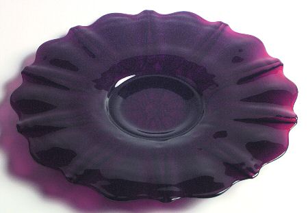 Oyster and Pearl Royal Ruby by Anchor Hocking