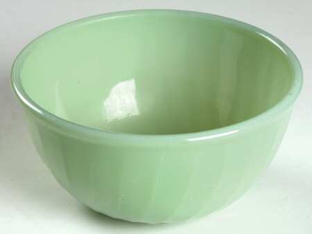 Swirl Jade Ite Shell 6" Mixing Bowl