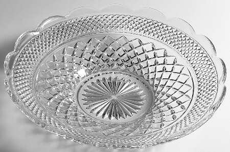 Wexford 14" Shallow Round Bowl