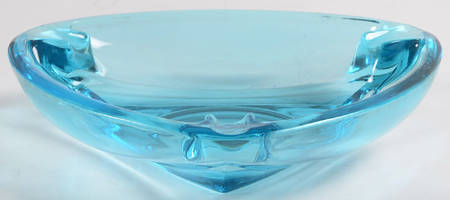 Capri Colonial 7" Triangle Ashtray