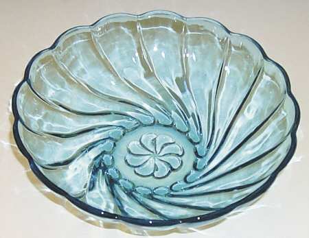 Capri Seashell Round Bowl