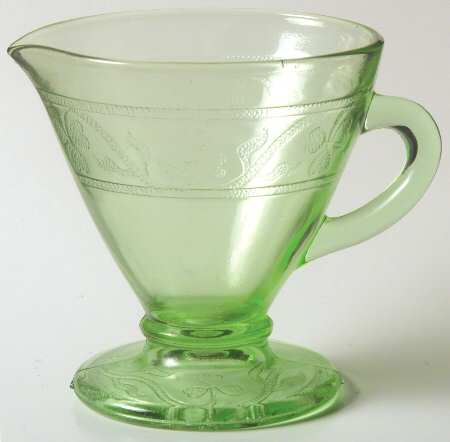 Cloverleaf Green Footed Creamer
