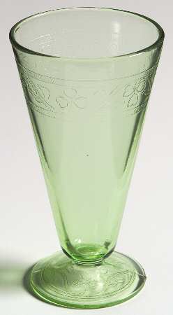 Cloverleaf Green 10 Oz Footed Tumbler