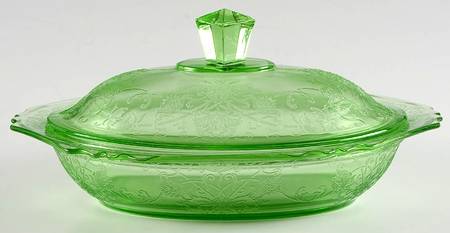 Florentine 1 Green Oval Covered Vegetable