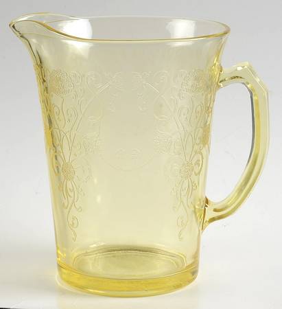 Florentine 1 Yellow 54 Oz Pitcher