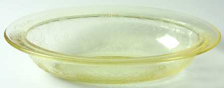 Florentine 2 Yellow Oval Vegetable Bowl