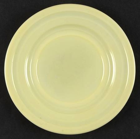 Moderntone Platonite Pastel Yellow 7" Salad Plate
