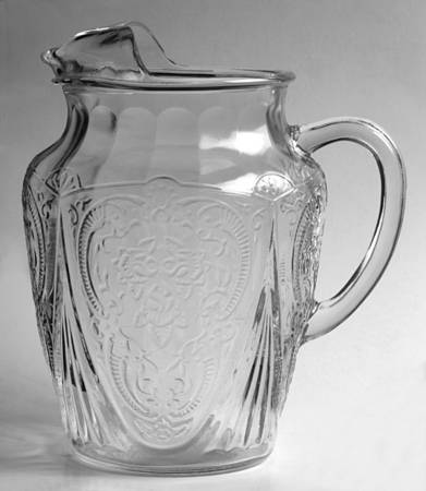 Royal Lace Clear 96 Oz Ice Lip Pitcher