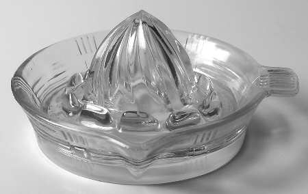 Crisscross Clear Lemon Reamer