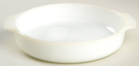 Anchorwhite (Milk White) 9" Round Cake Pan