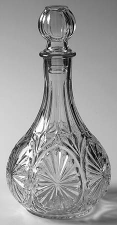 Medallion Clear Decanter & Stopper