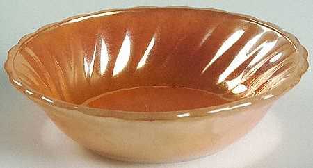 Peach Lustre Shell Small Fruit Dessert Bowl