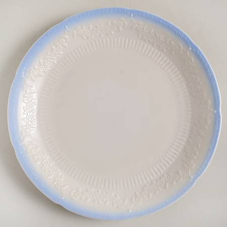 Alice Ivory (Blue Trim) Dinner Plate