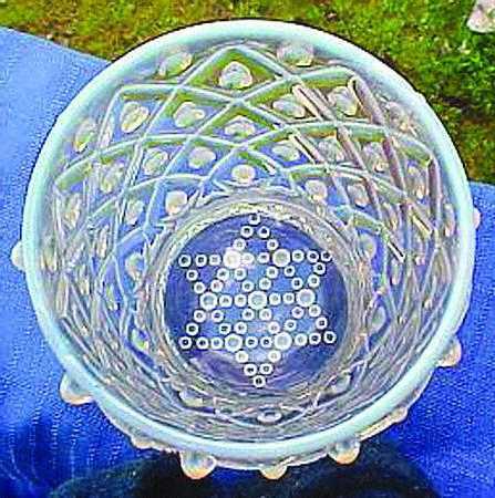 Hobnail in Square White Opalescent Open Sugar