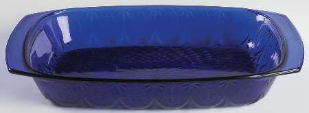 Royal Sapphire 13" Rectangular Baker