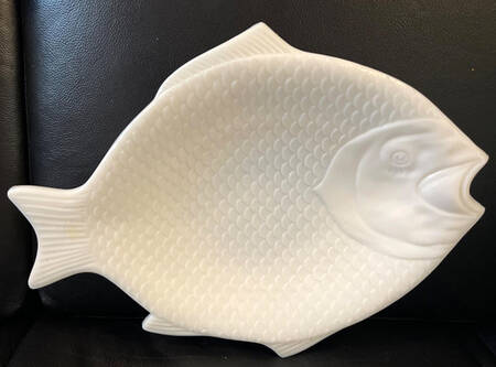 Animals & Figurines 9" Fish Nappy by Atterbury Glass Co.