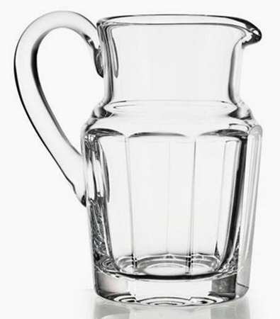 Sec. XVIII 30 Oz Pitcher