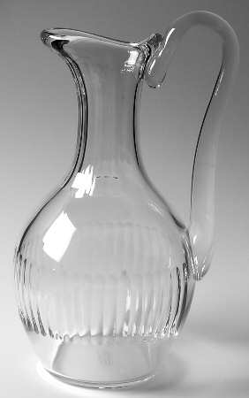 Renaissance (Cut) 32 Oz Pitcher