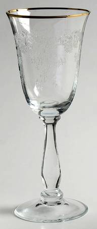 Etoile Gold Trim Wine Glass