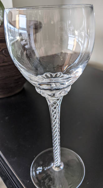 Suzanne Tall Water Goblet