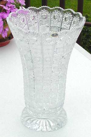 Laura 11" Flower Vase
