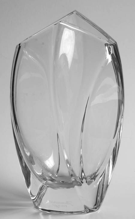 Giverny 8" Flower Vase
