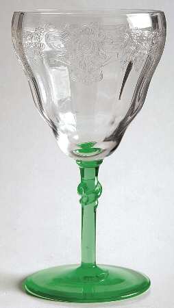 Etch 535 Clear (Green Stem-Foot (Stem #325) by Bryce
