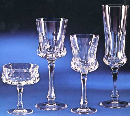 Karin Water Goblet