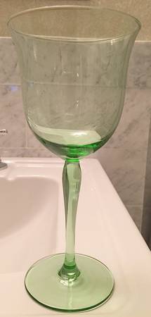 Curved Green by Billy Cotton-Crystal