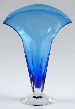 Vases 11" #872 Fan Vase by Blenko