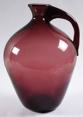 Pitchers & Jugs #5424 11" Jug
