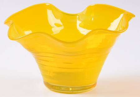 Bowls & Centerpieces #3744X 7'' Crimped Bowl