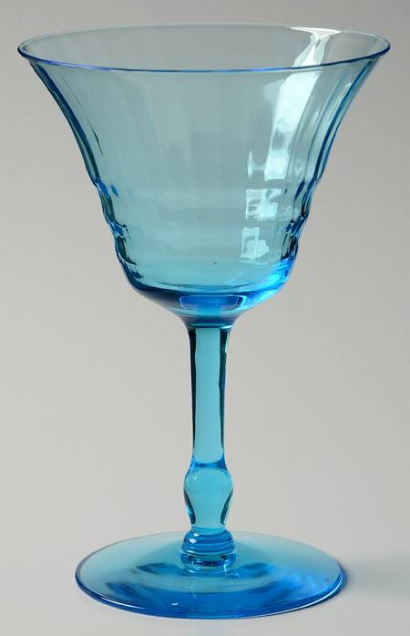 3075 Bluebell Blue Champagne/Tall Sherbet