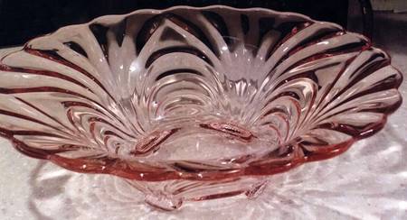 Caprice Pink (Stem 300) 12" Belled Bowl