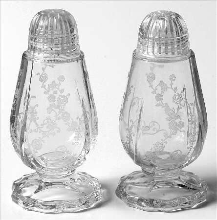Elaine Clear (Stem 3500) 3400/77 Footed Shaker Set with Glass Lids