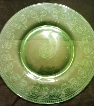 Etch 520 Green (Stem 3060) 13" Torte Plate