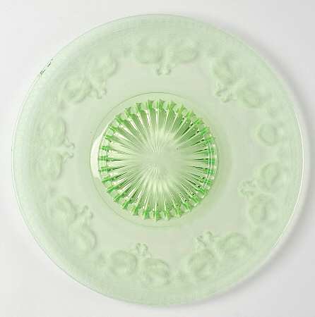 Etch 704 Apple Green (Stem 3060) Cheese & Cracker Plate