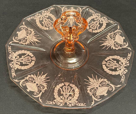 Etch 739 Pink (Stem 3130) Center Handle Tray
