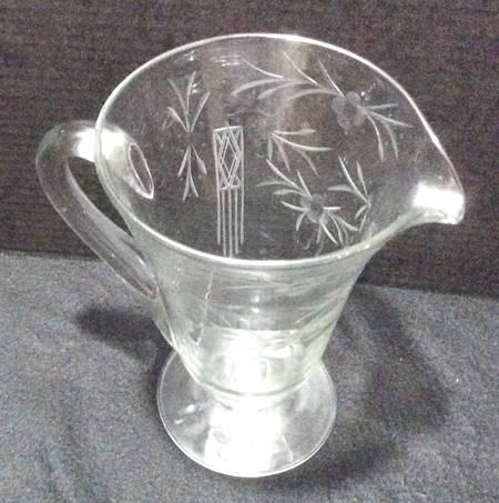 Noblesse Pitcher