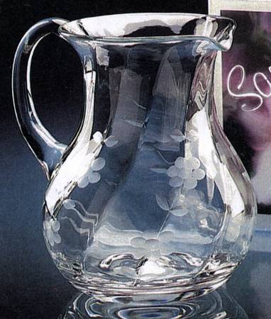 Sandra 48 Oz Pitcher