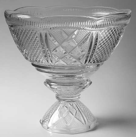 Baroque Small Punch Bowl with Stand