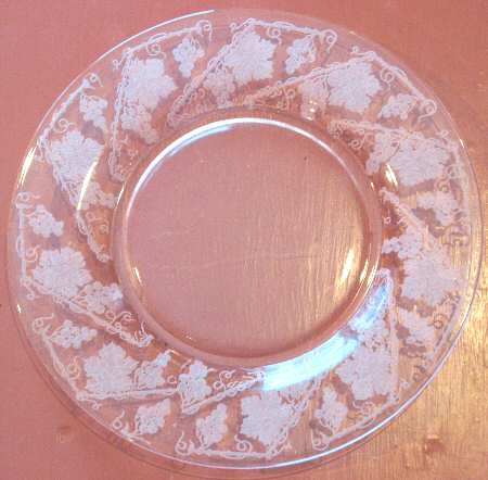 Etch 521 Pink Luncheon Plate