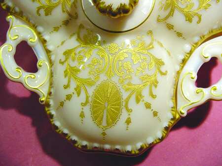 Candlelight Crown Tuscan (Gold Encrusted) by Cambridge
