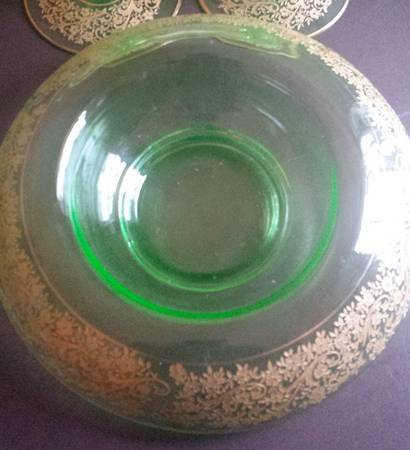 Etch 719 Green Rolled Edge Bowl